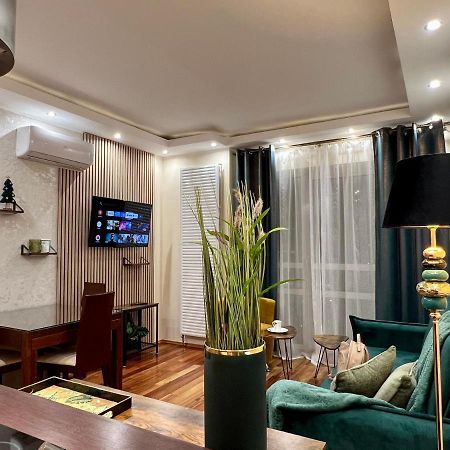 Platinum Tower Green Star Apart Apartment Варшава Екстериор снимка